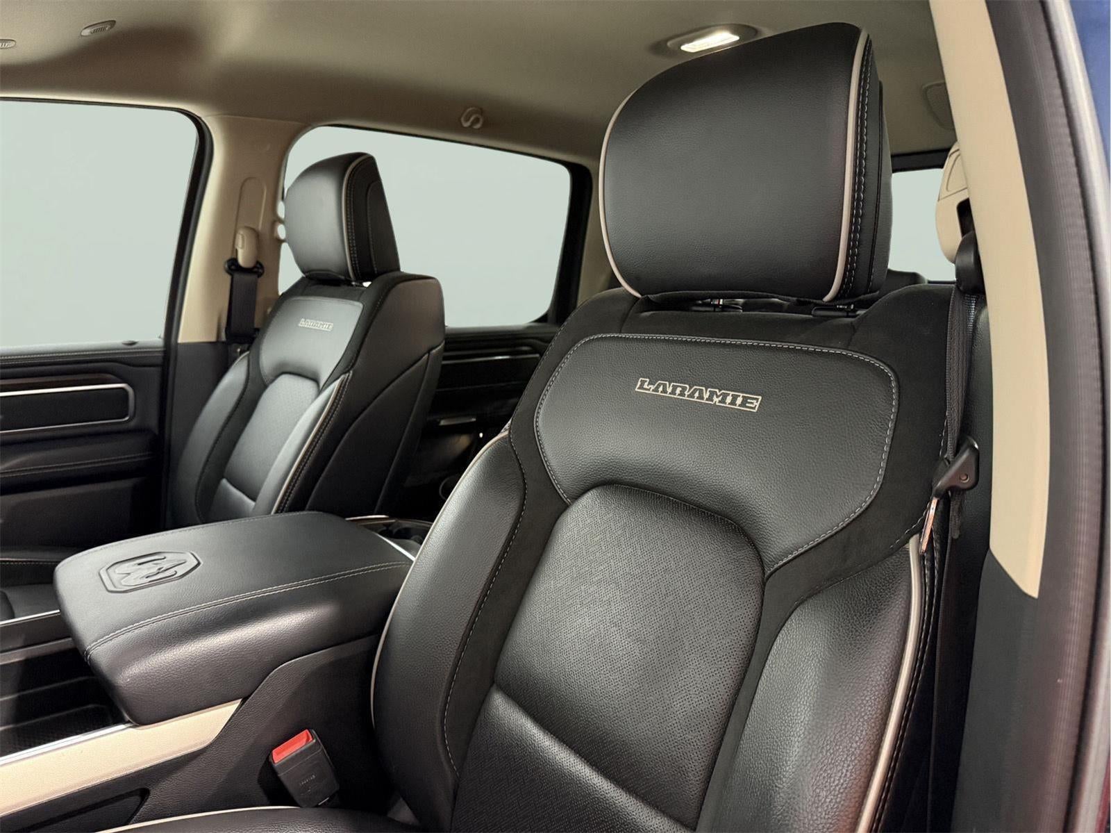 2021 RAM 1500 Laramie Crew Cab 4x4 6'4' Box