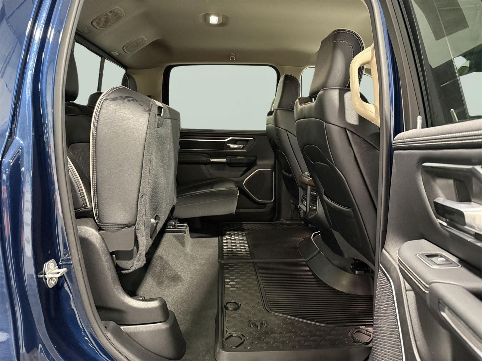 2021 RAM 1500 Laramie Crew Cab 4x4 6'4' Box
