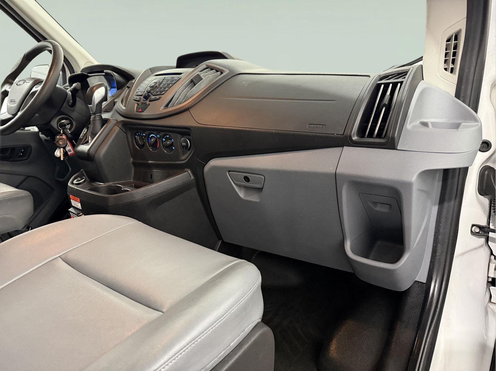 2019 Ford Transit-150 XL
