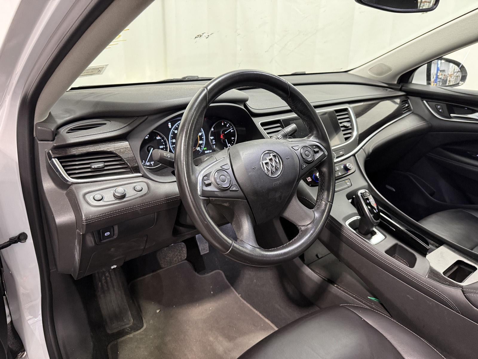2017 Buick LaCrosse Essence