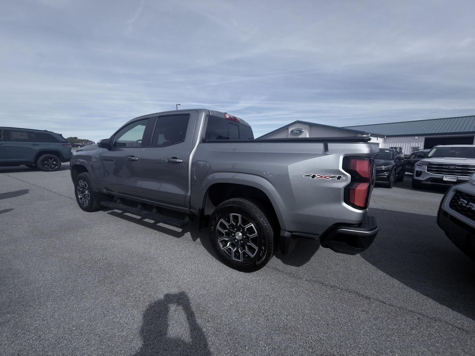 2024 Chevrolet Colorado 4WD LT