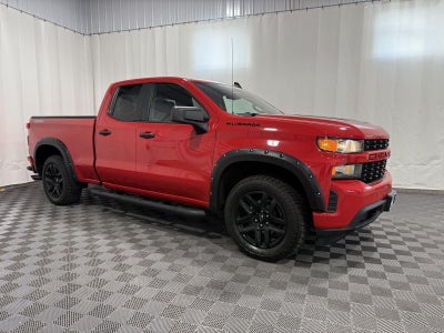 2021 Chevrolet Silverado 1500 4WD Double Cab Standard Bed Custom