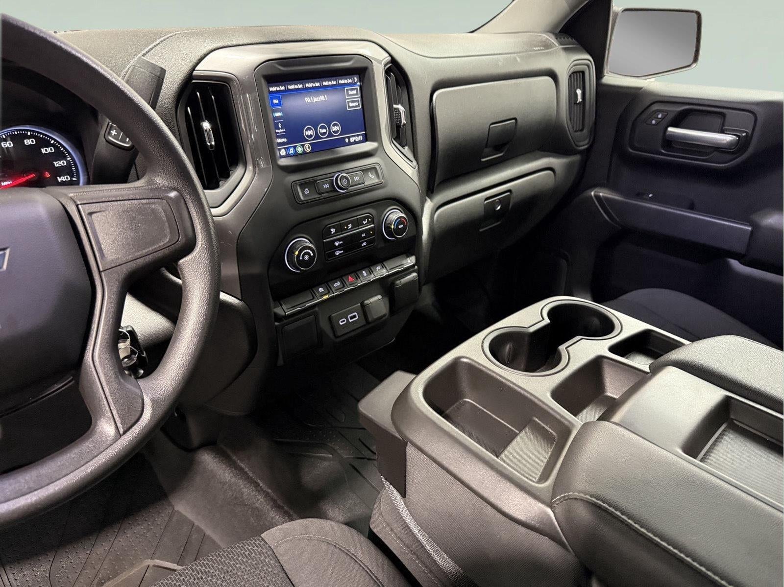 2021 Chevrolet Silverado 1500 4WD Double Cab Standard Bed Custom