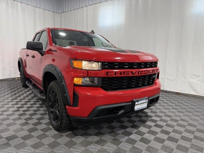 2021 Chevrolet Silverado 1500 4WD Double Cab Standard Bed Custom