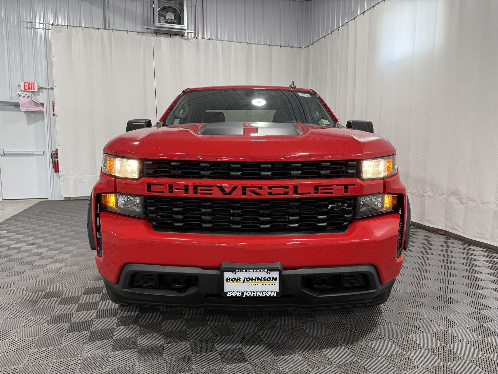 2021 Chevrolet Silverado 1500 4WD Double Cab Standard Bed Custom