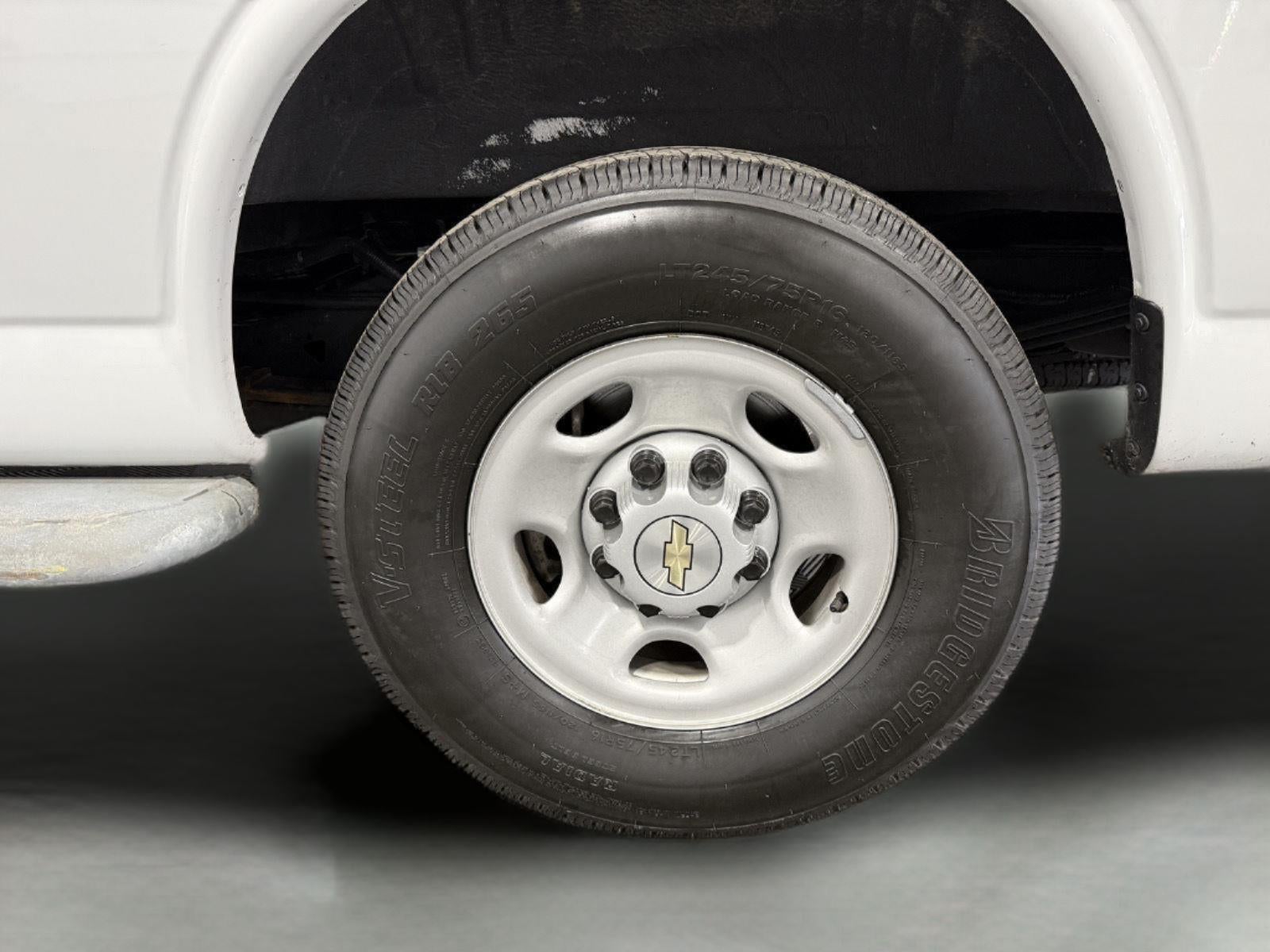 2024 Chevrolet Express Cargo RWD 2500 Regular Wheelbase WT