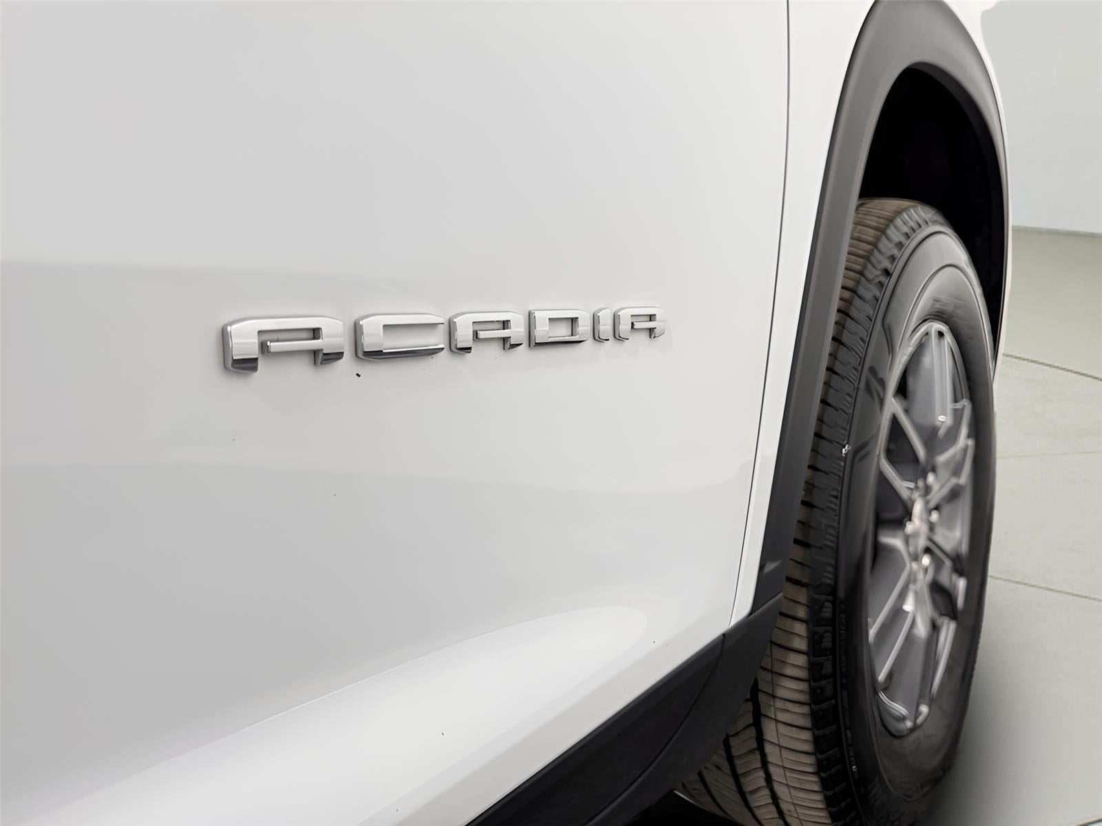 2025 GMC Acadia FWD Elevation