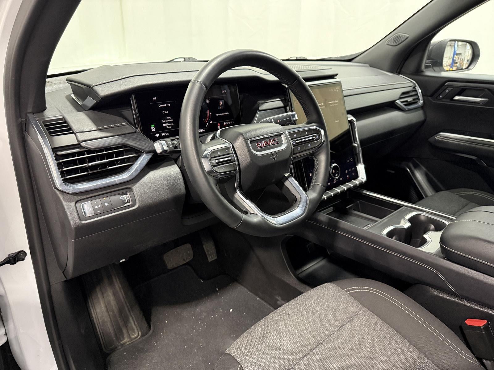 2025 GMC Acadia FWD Elevation