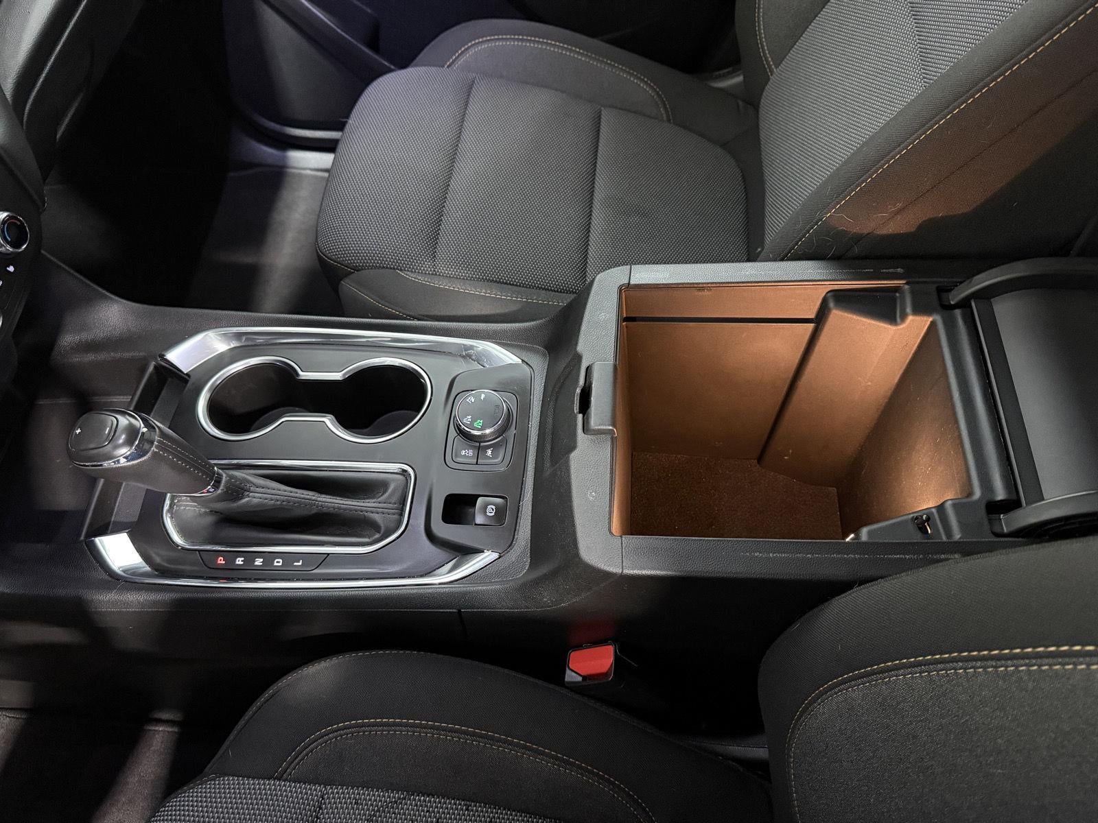 2020 Chevrolet Traverse AWD LT Cloth