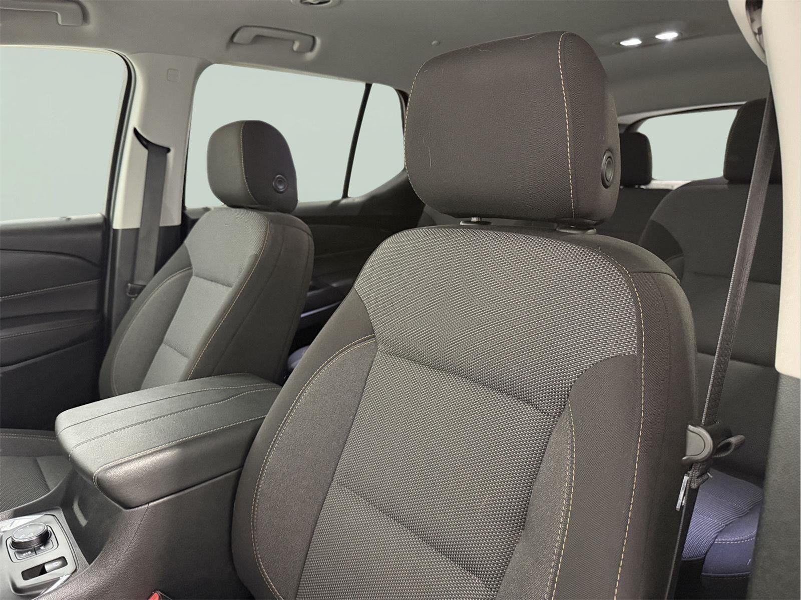 2020 Chevrolet Traverse AWD LT Cloth