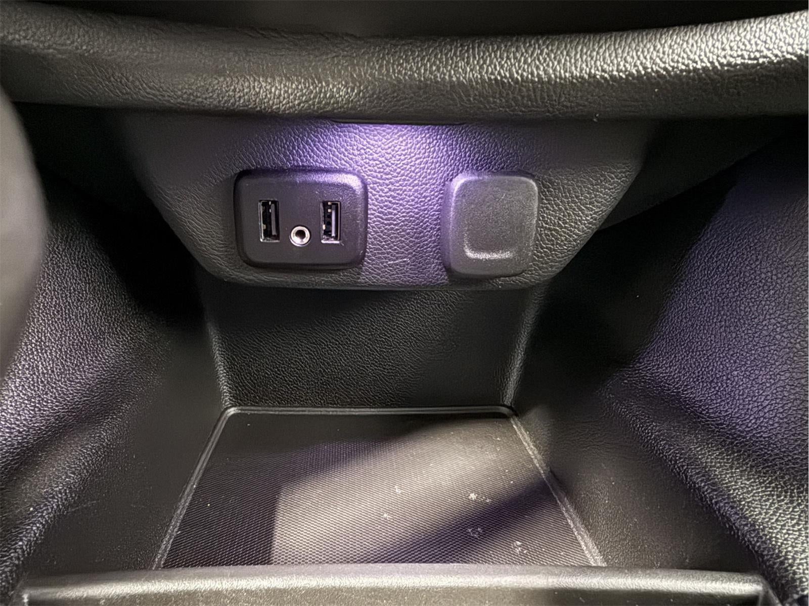 2020 Chevrolet Traverse AWD LT Cloth