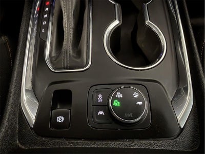 2020 Chevrolet Traverse AWD LT Cloth