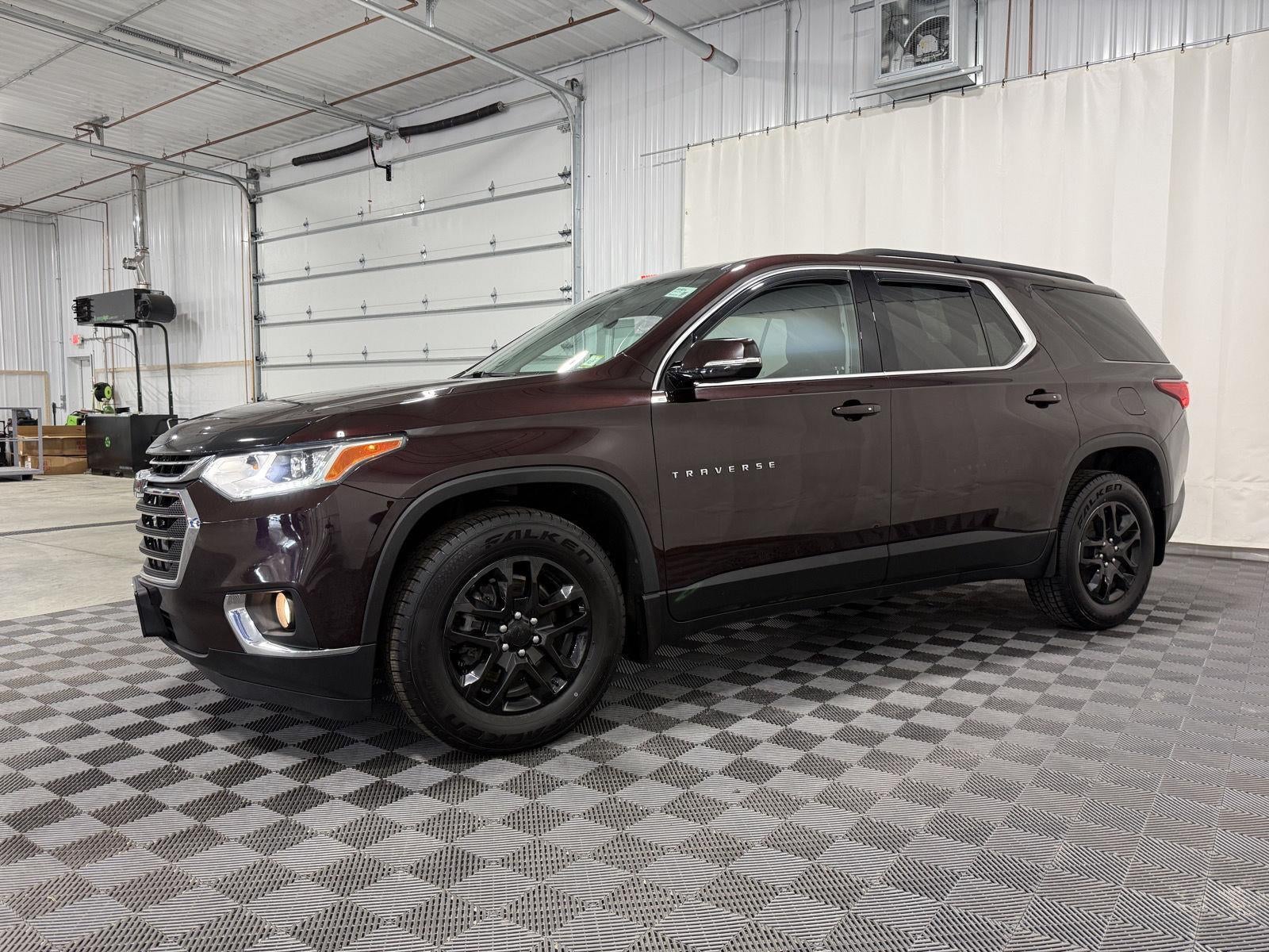 2020 Chevrolet Traverse AWD LT Cloth