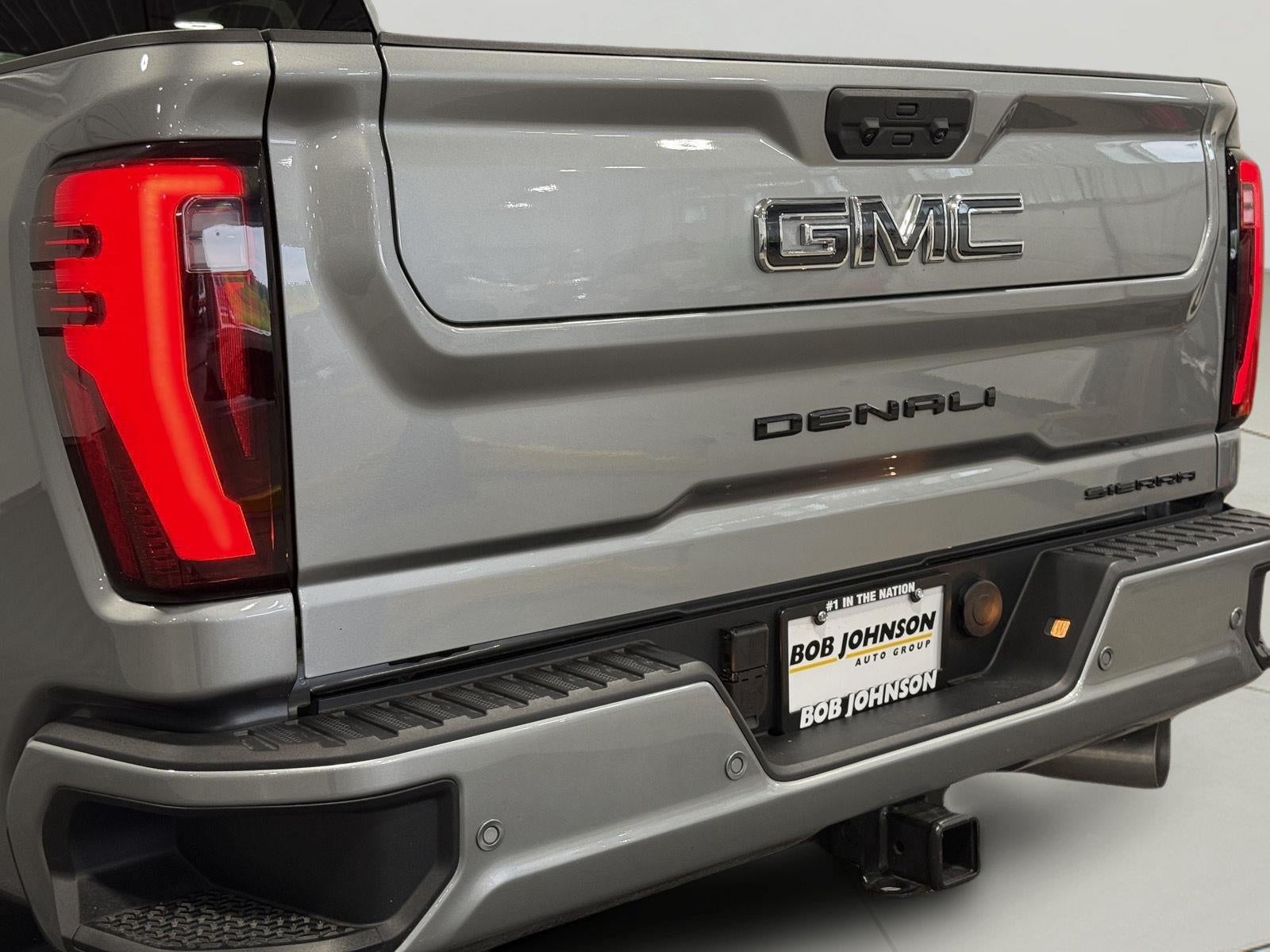 2026 GMC Sierra 2500HD Crew Cab, Standard Bed, Denali Ultimate, 4WD