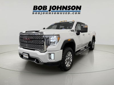 2022 GMC Sierra 2500HD 4WD Crew Cab Standard Bed Denali