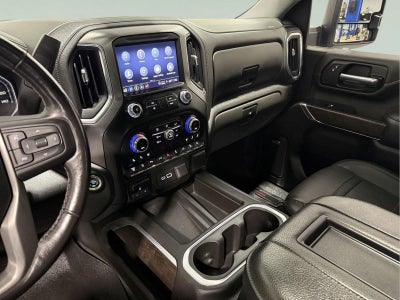 2022 GMC Sierra 2500HD 4WD Crew Cab Standard Bed Denali