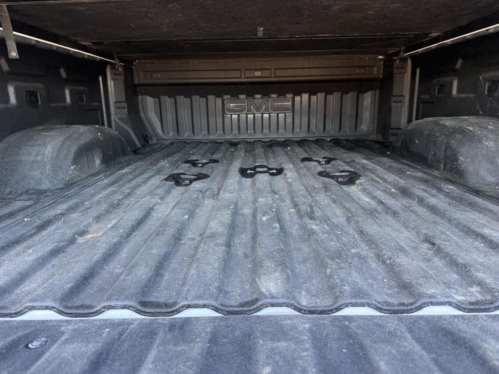 2025 GMC Sierra 2500HD Crew Cab, Standard Bed, SLT, 4WD