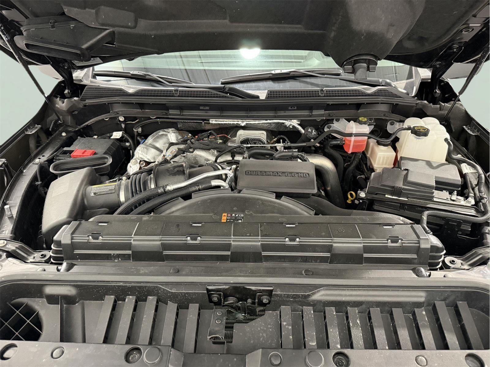 2025 GMC Sierra 2500HD Crew Cab, Standard Bed, AT4X, 4WD