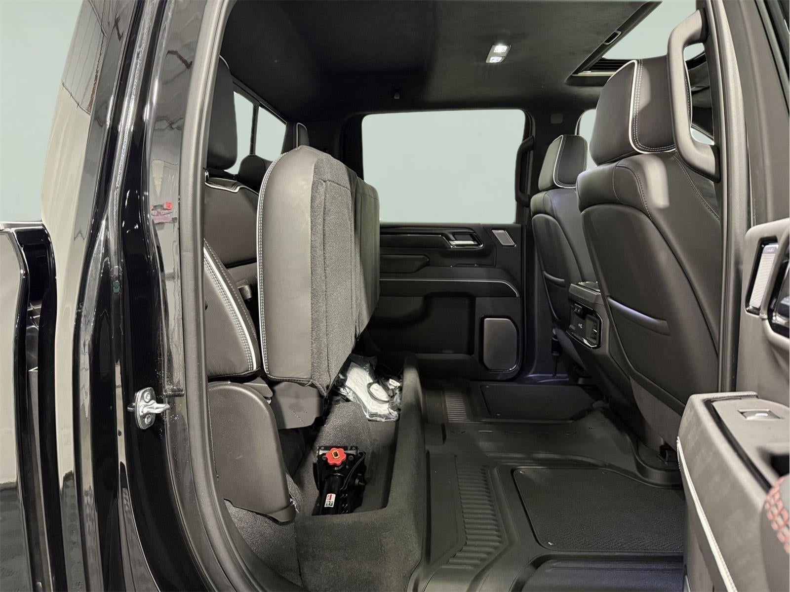 2025 GMC Sierra 2500HD AT4X