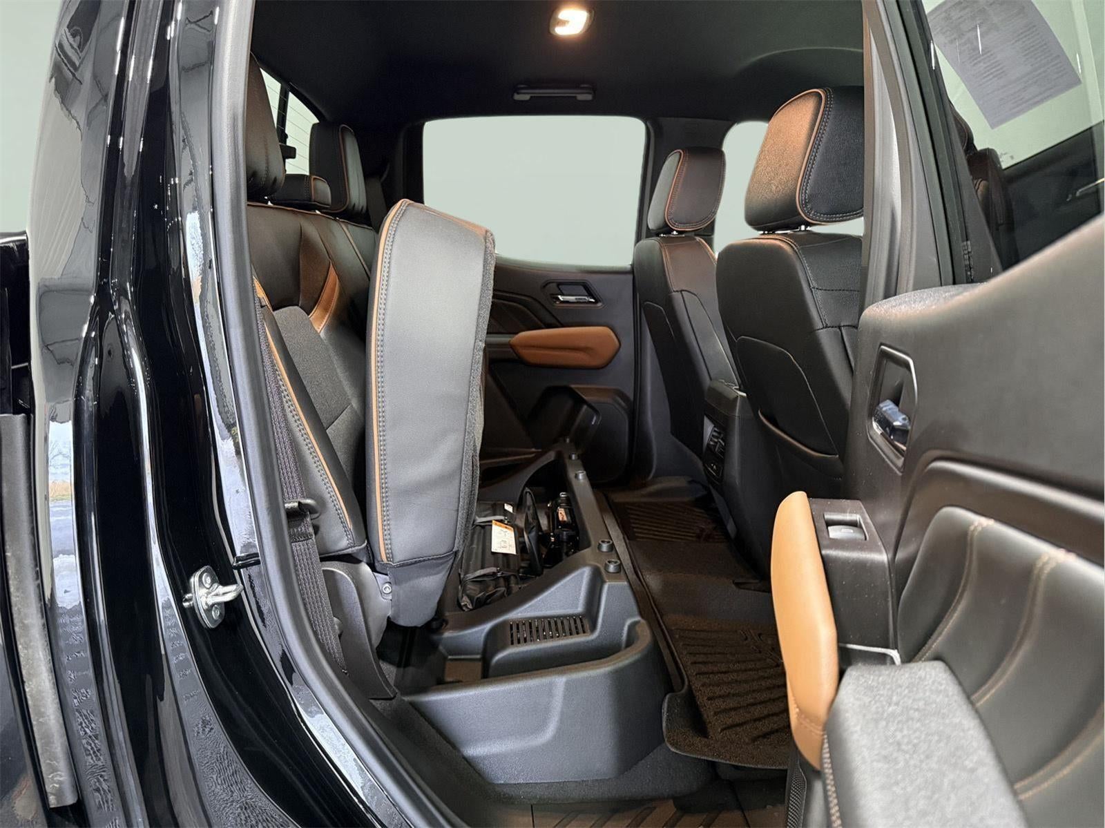 2026 GMC Canyon AT4 4WD