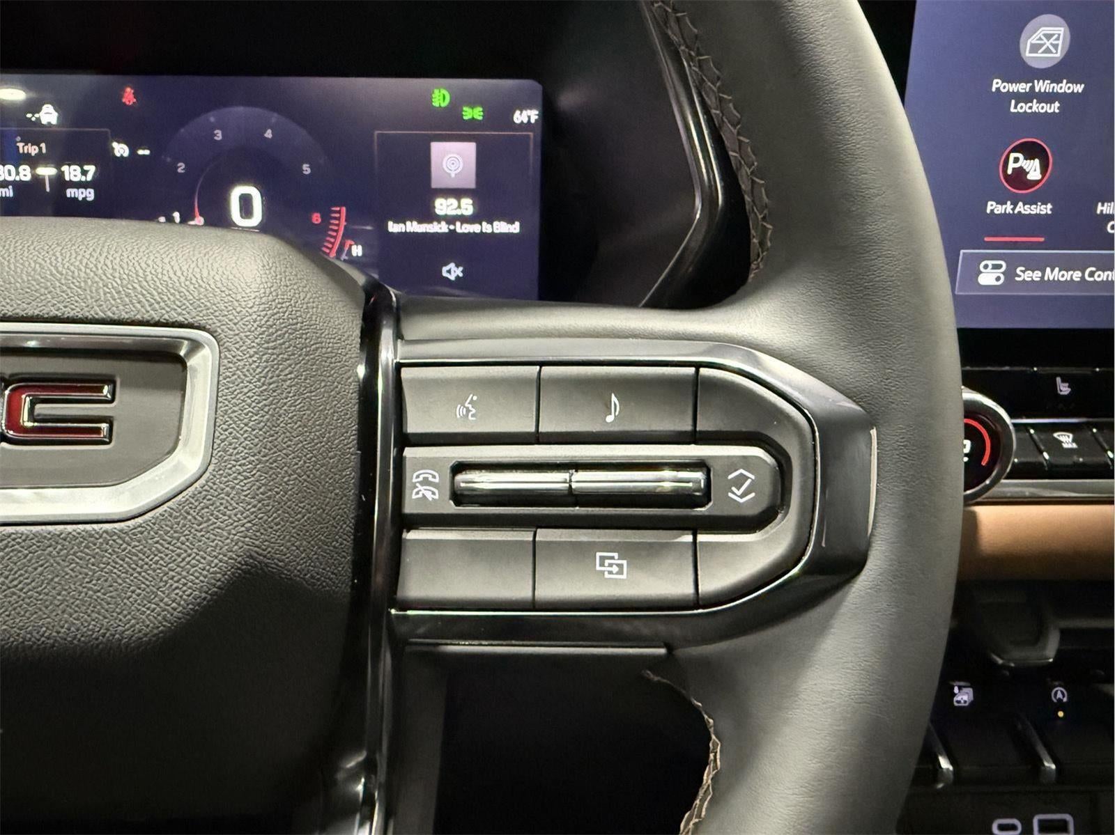 2026 GMC Canyon AT4 4WD