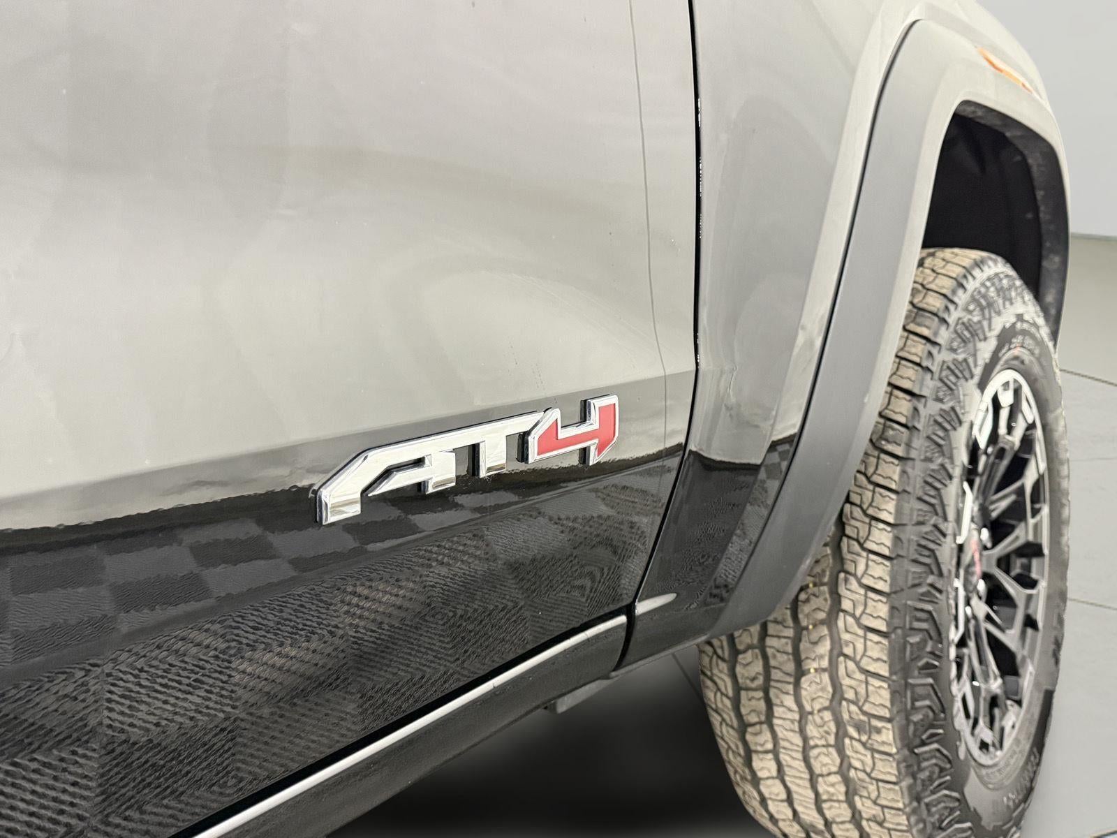 2026 GMC Canyon AT4 4WD