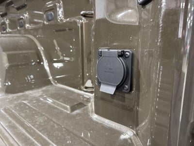 2024 GMC Sierra 1500 4WD Crew Cab Short Box Elevation with 3VL