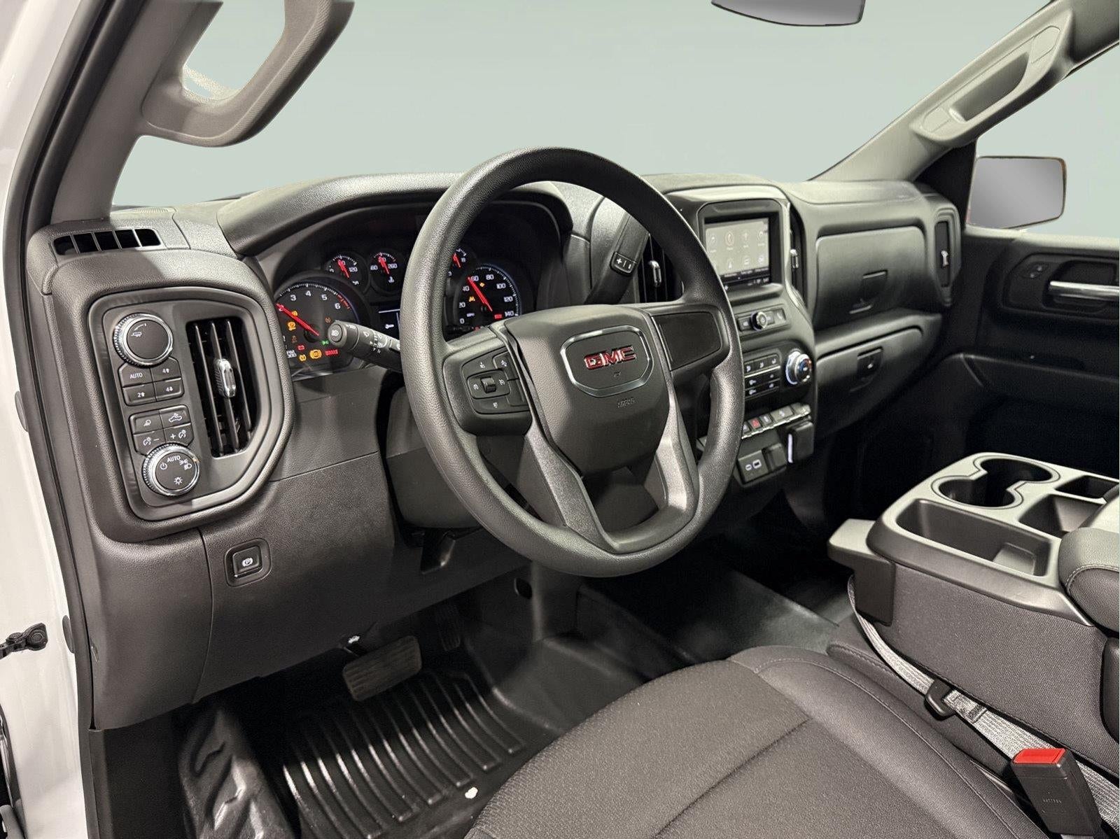 2026 GMC Sierra 1500 Crew Cab, Short Bed, Pro, 4WD