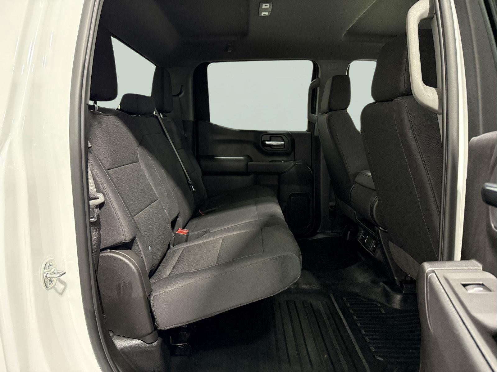 2026 GMC Sierra 1500 Crew Cab, Short Bed, Pro, 4WD