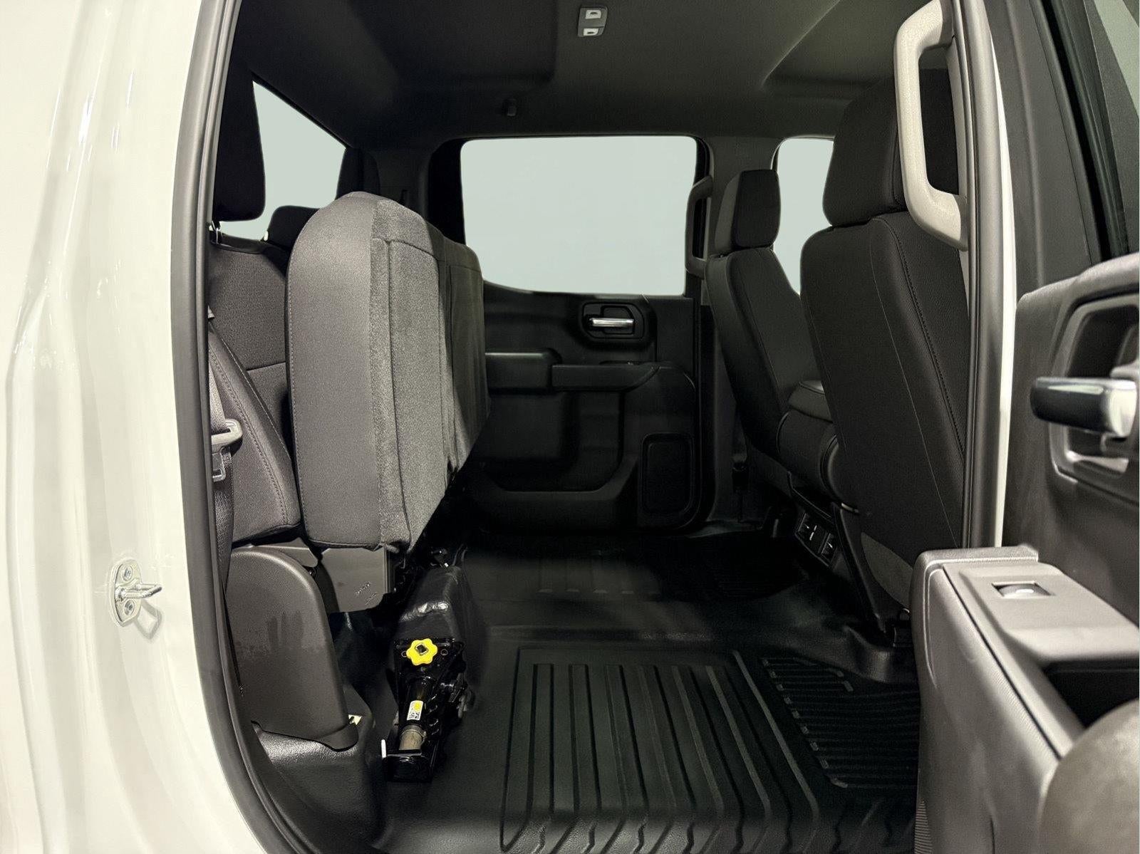 2026 GMC Sierra 1500 Crew Cab, Short Bed, Pro, 4WD