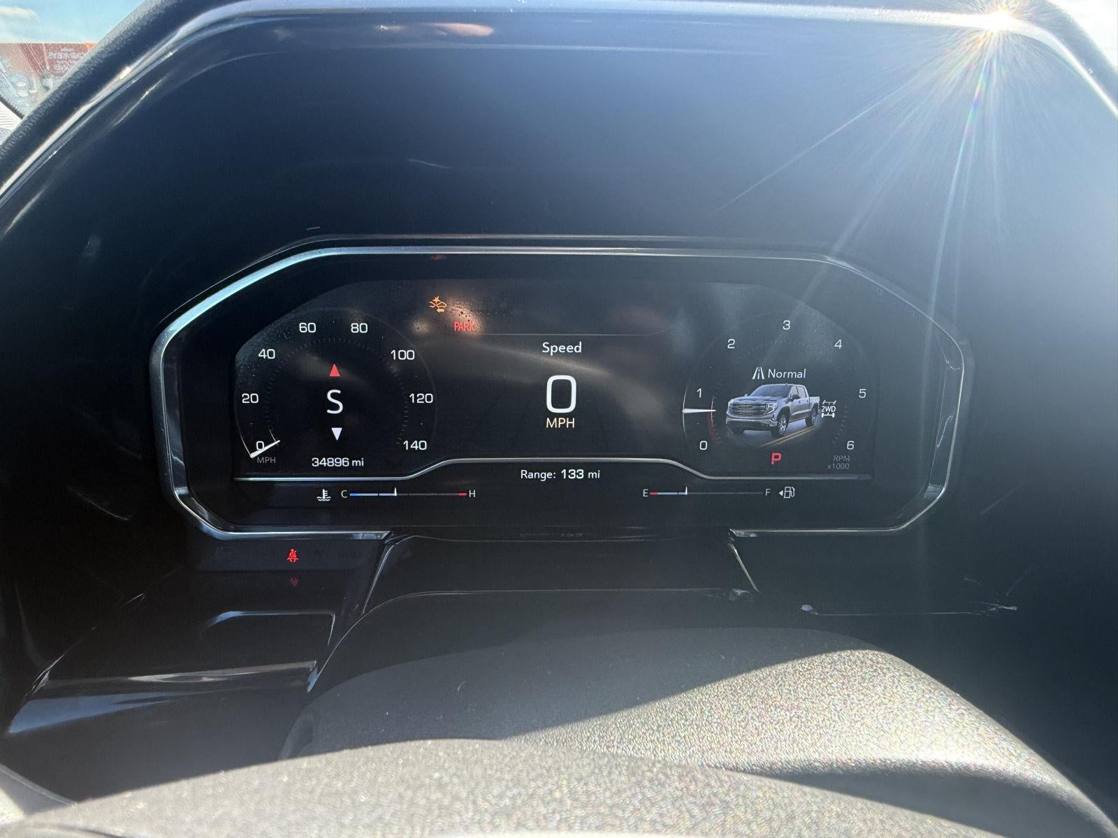 2025 GMC Sierra 1500 Elevation