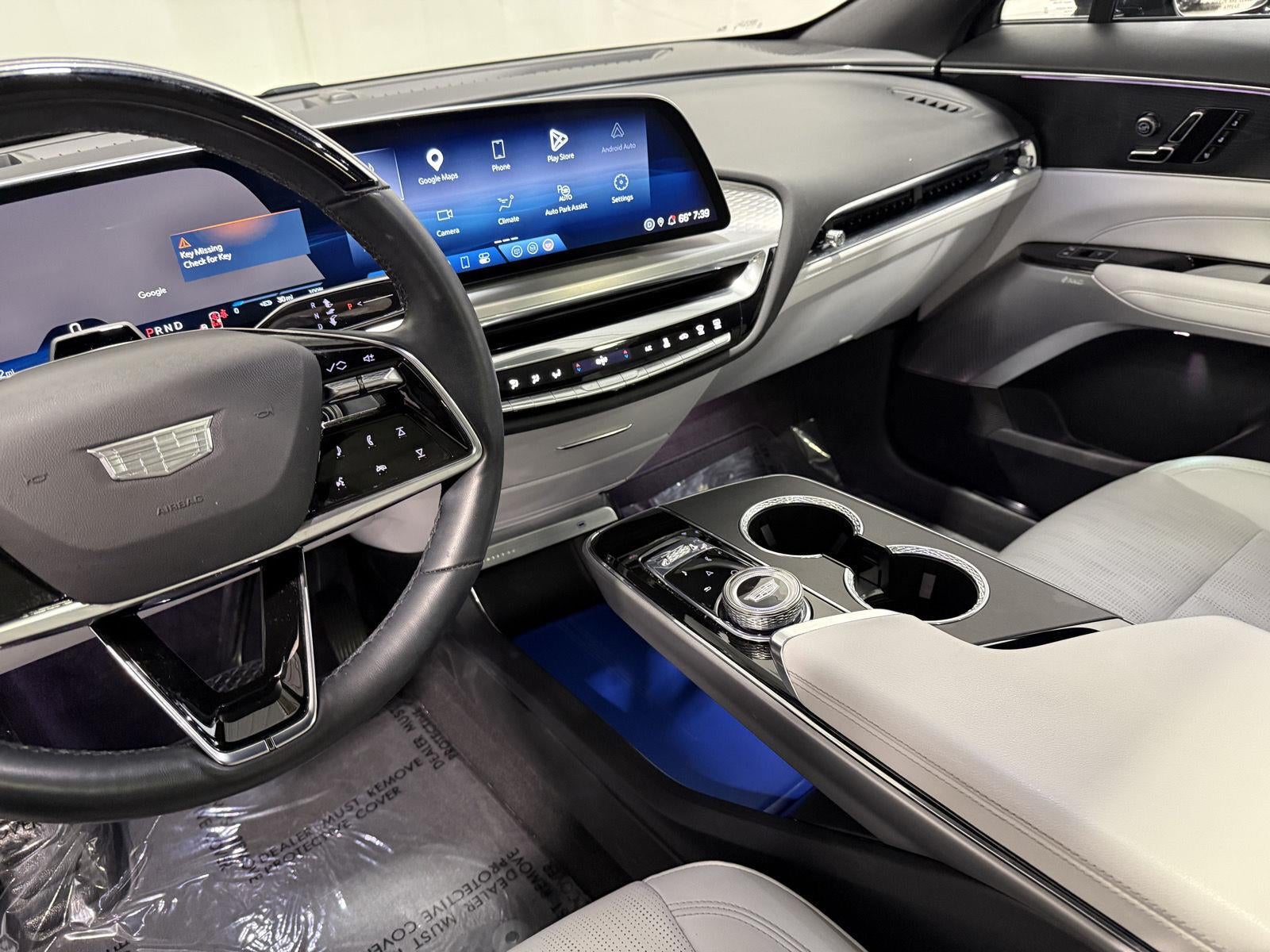2024 Cadillac LYRIQ Sport w/1SJ