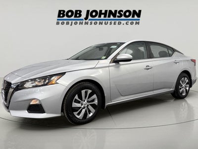 2022 Nissan Altima S FWD