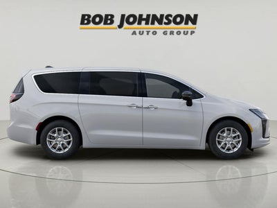 2027 Chrysler Pacifica PACIFICA SELECT