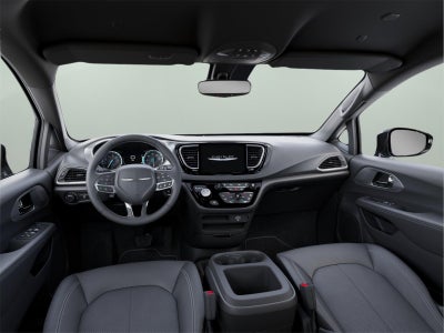 2026 Chrysler Voyager VOYAGER LX