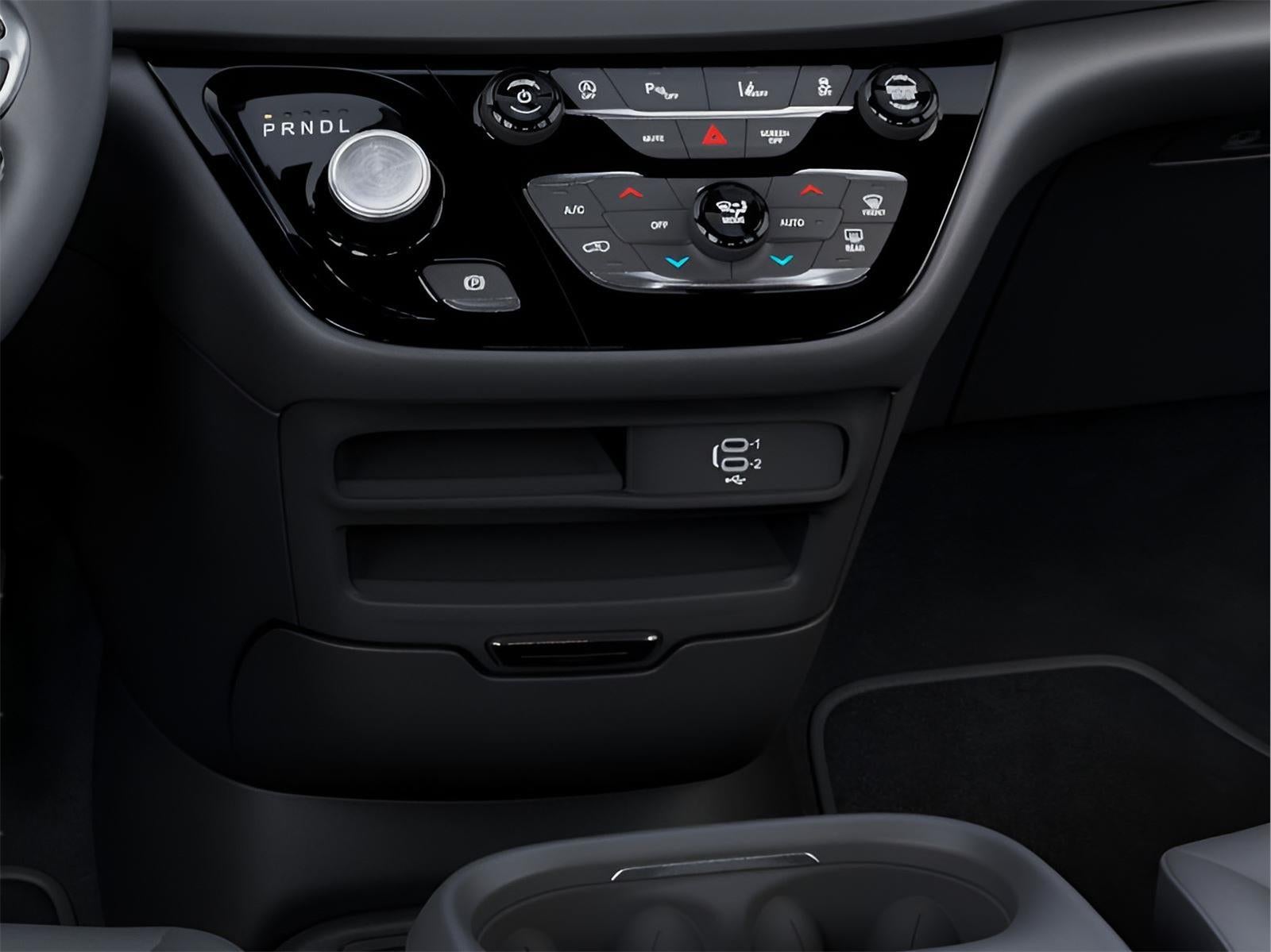 2026 Chrysler Voyager VOYAGER LX