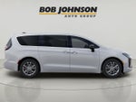 2027 Chrysler Pacifica PACIFICA SELECT AWD