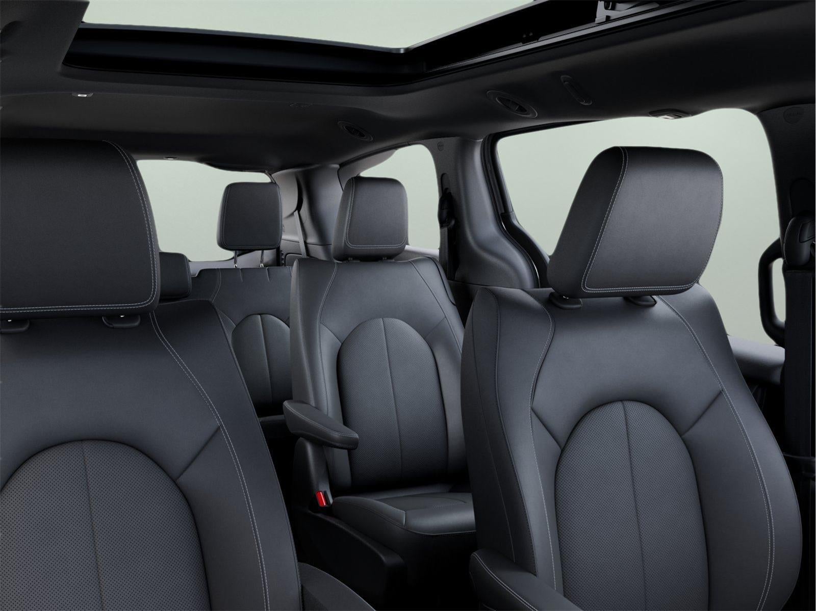 2027 Chrysler Pacifica PACIFICA SELECT AWD