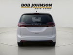 2027 Chrysler Pacifica PACIFICA SELECT AWD