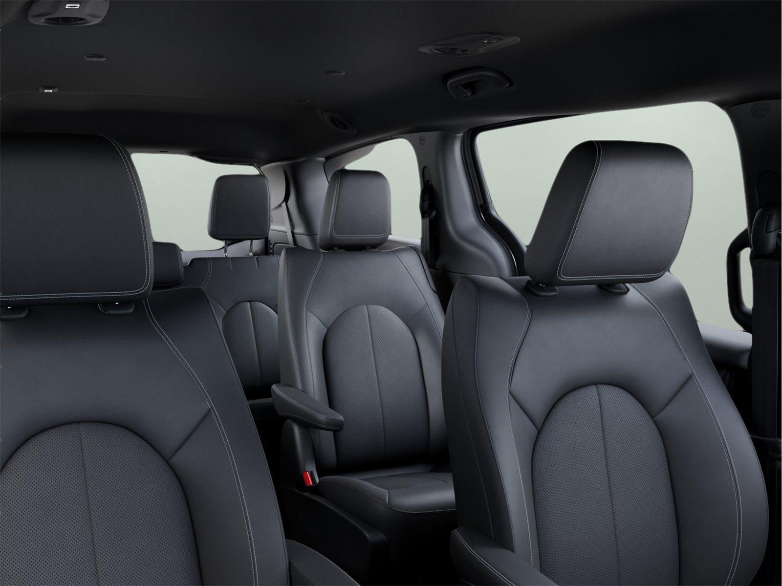 2027 Chrysler Pacifica PACIFICA SELECT AWD