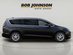 2027 Chrysler Pacifica PACIFICA SELECT AWD