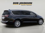 2027 Chrysler Pacifica PACIFICA SELECT AWD