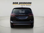 2027 Chrysler Pacifica PACIFICA SELECT AWD