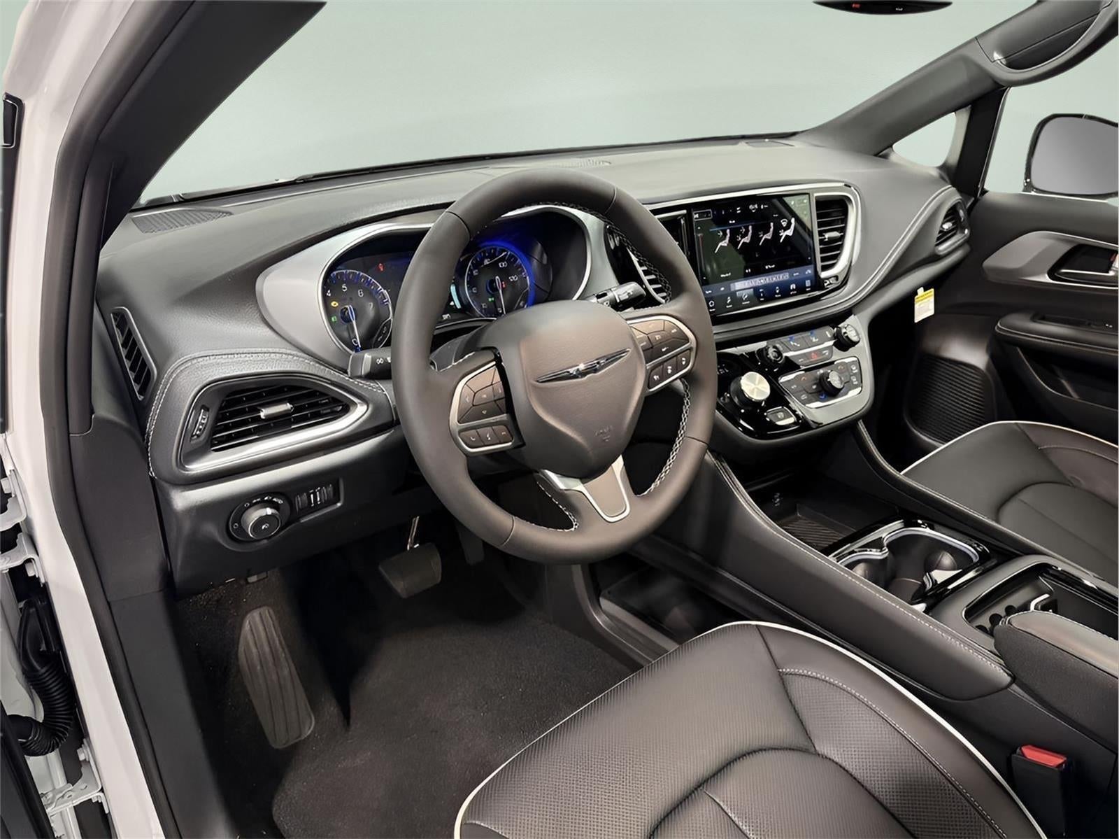 2026 Chrysler Pacifica PACIFICA LIMITED AWD