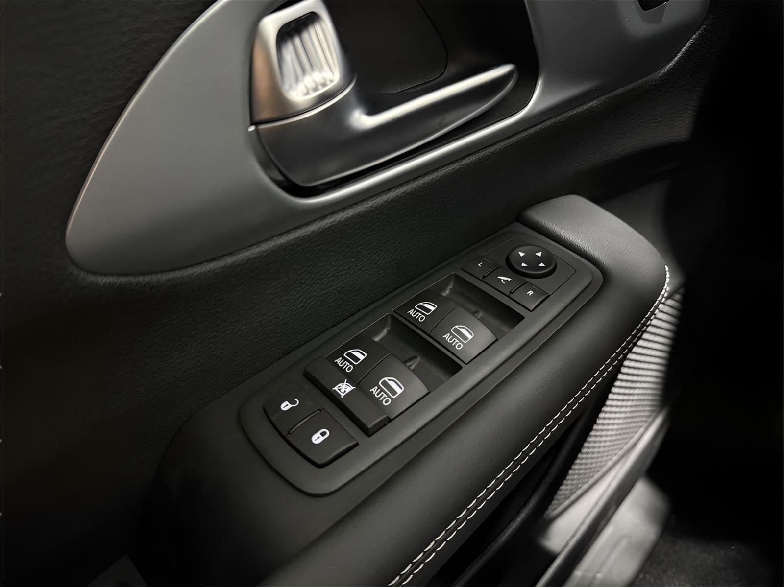 2026 Chrysler Pacifica PACIFICA LIMITED AWD