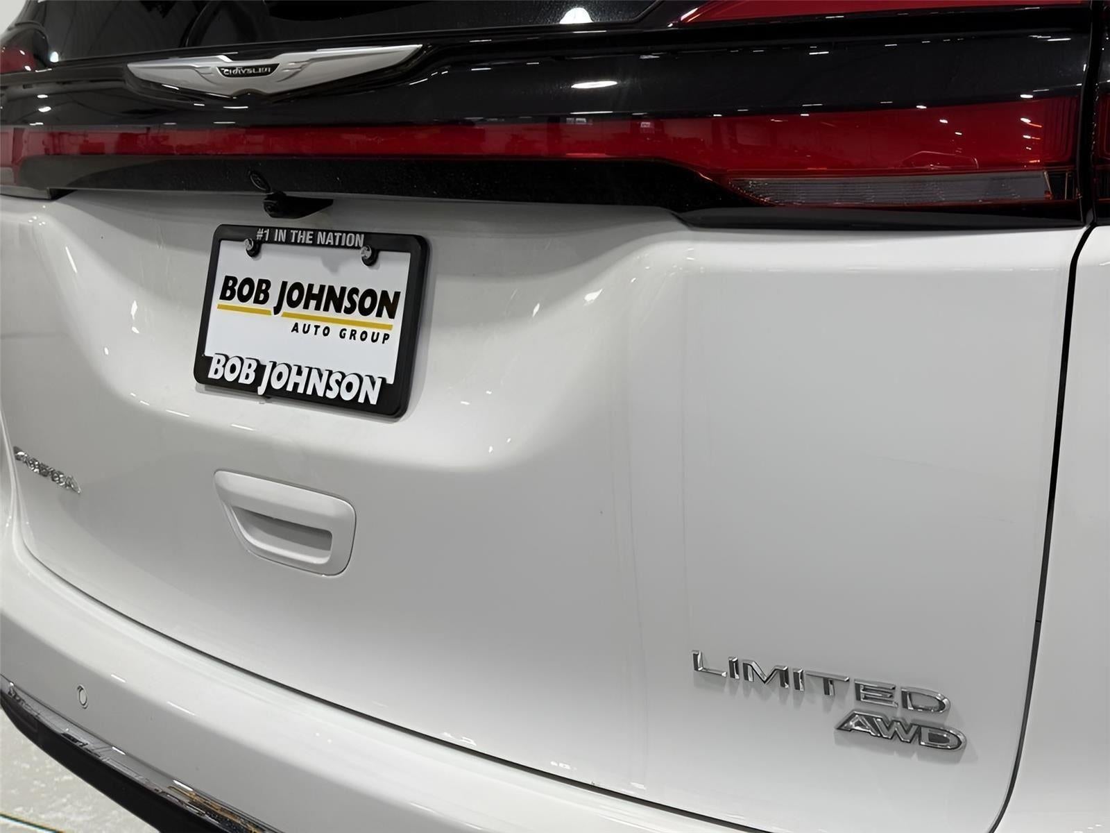 2026 Chrysler Pacifica PACIFICA LIMITED AWD