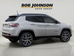 2025 Jeep Compass COMPASS LIMITED 4X4