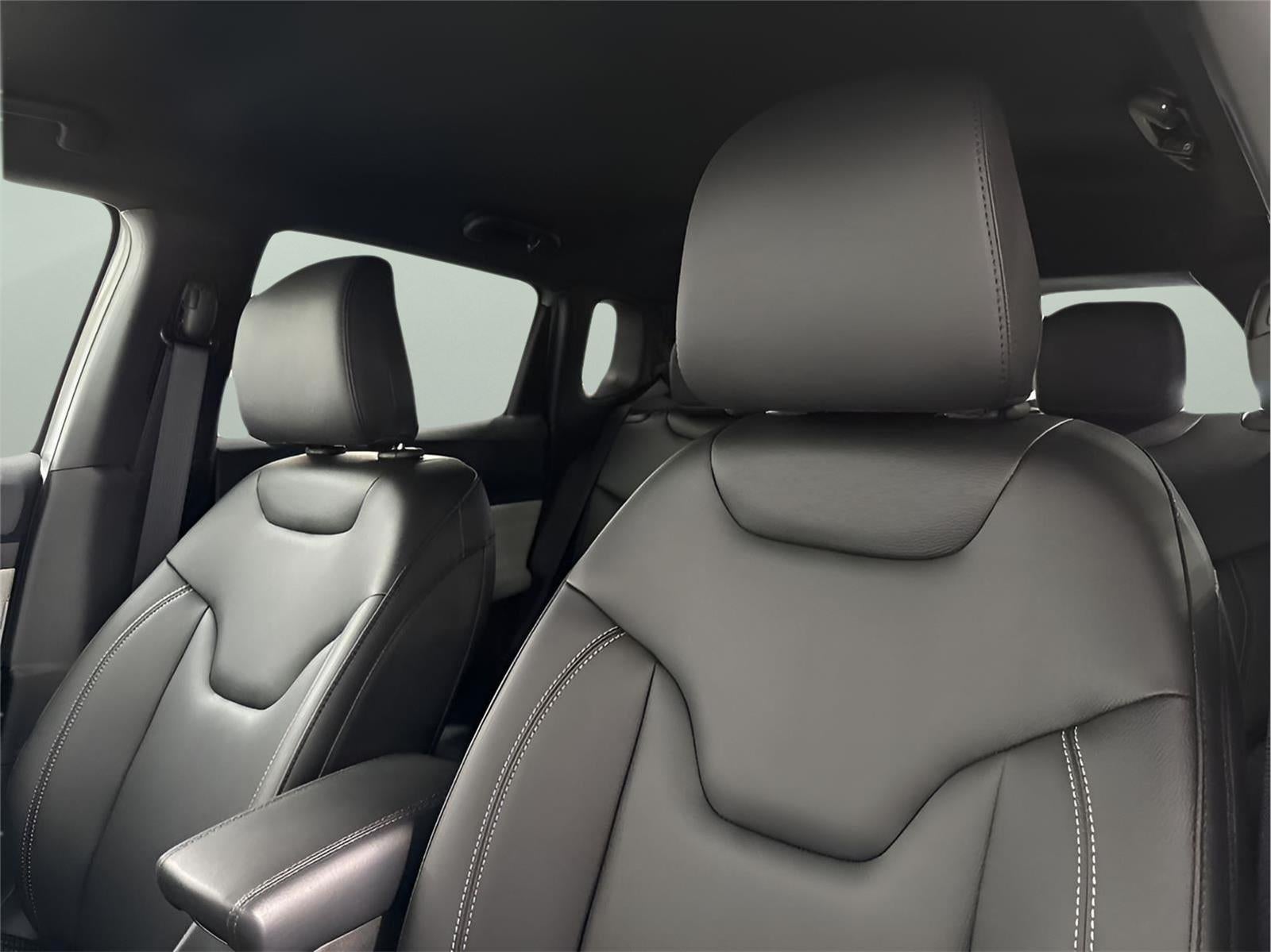 2025 Jeep Compass COMPASS LIMITED 4X4