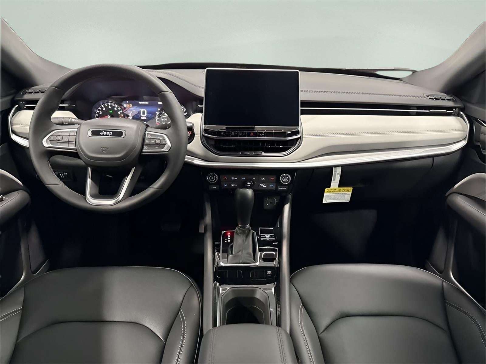 2025 Jeep Compass COMPASS LIMITED 4X4