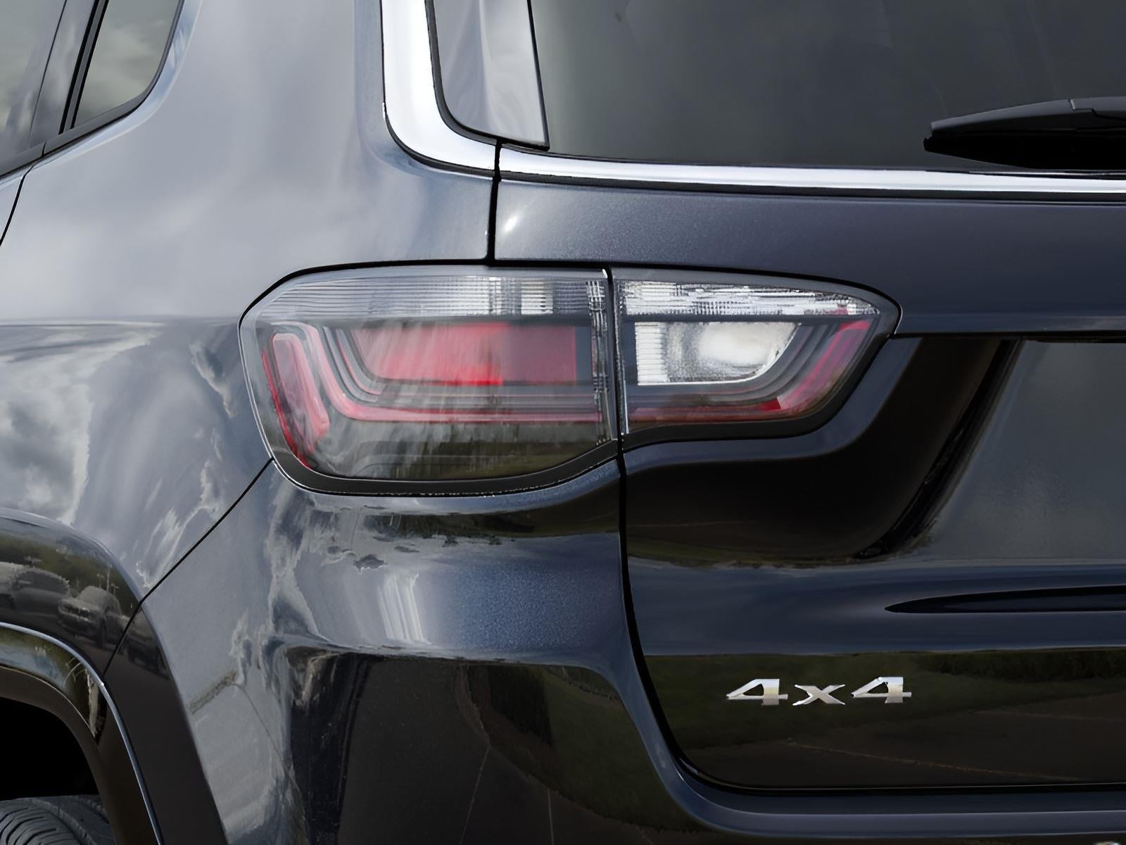 2025 Jeep Compass COMPASS LIMITED 4X4